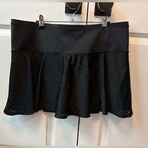 Athleta Women’s A-Game Skort 14” in Black (Size XL)